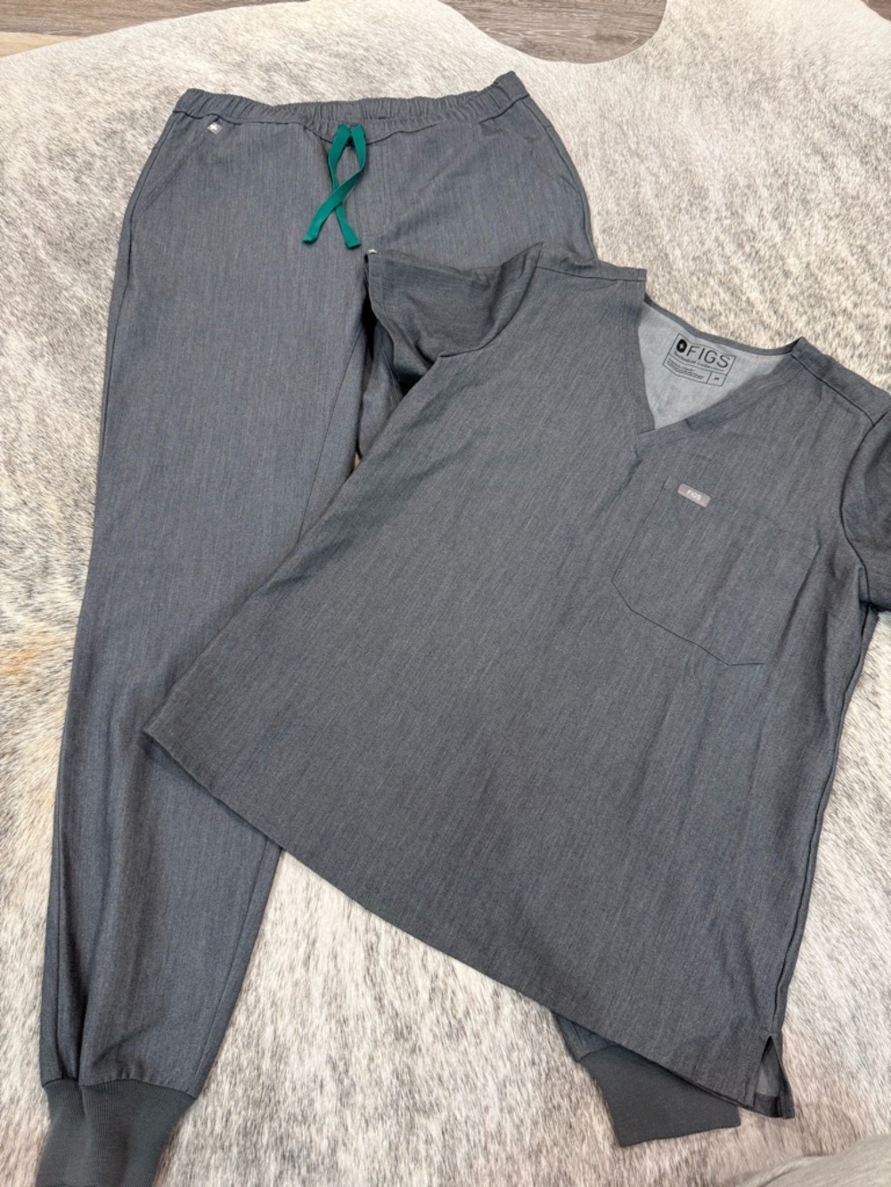Figs Heather Gray Scrub Top and Jogger Pants with Green Drawstring